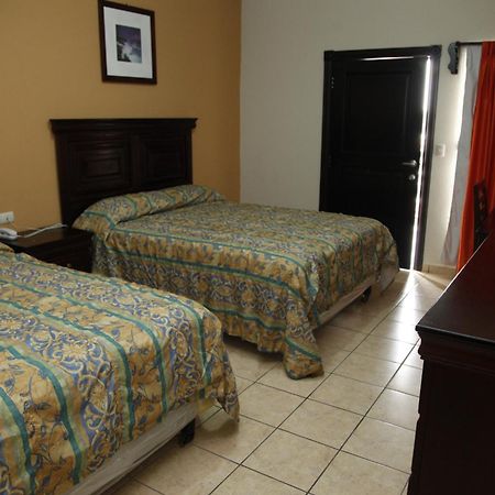 Apart Hotel Pico Bonito La Ceiba Rom bilde
