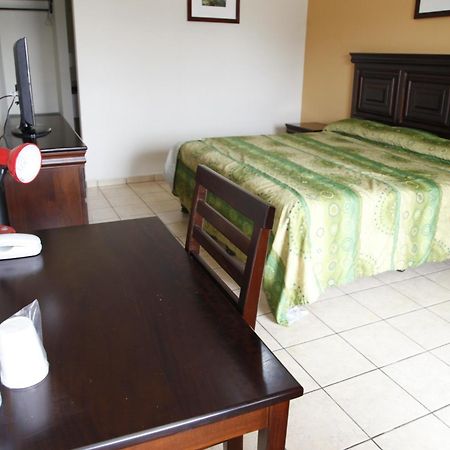 Apart Hotel Pico Bonito La Ceiba Rom bilde