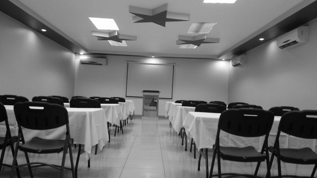 Apart Hotel Pico Bonito La Ceiba Eksteriør bilde