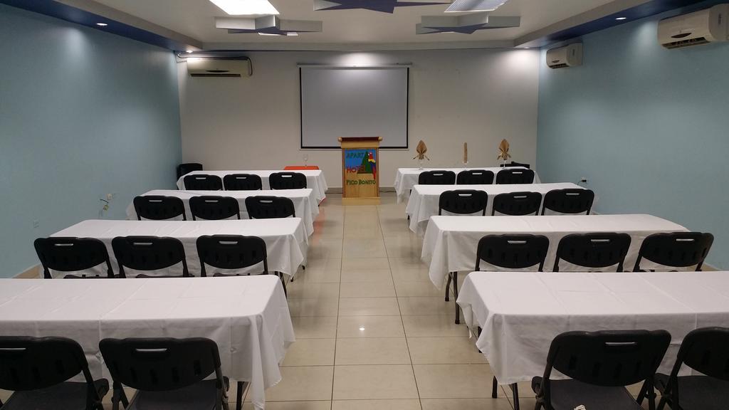 Apart Hotel Pico Bonito La Ceiba Eksteriør bilde