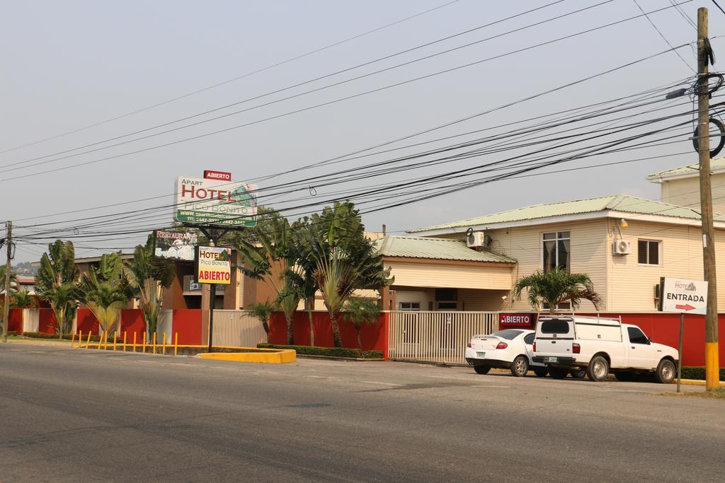 Apart Hotel Pico Bonito La Ceiba Eksteriør bilde