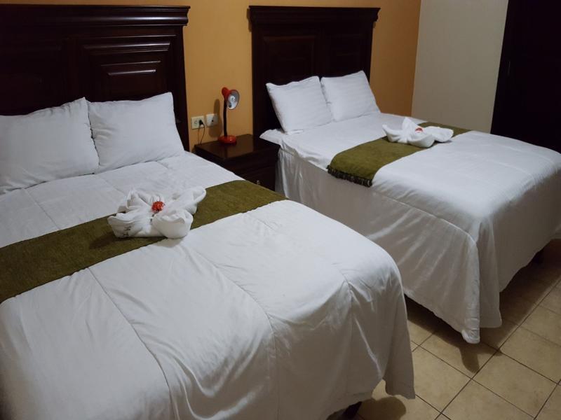 Apart Hotel Pico Bonito La Ceiba Eksteriør bilde