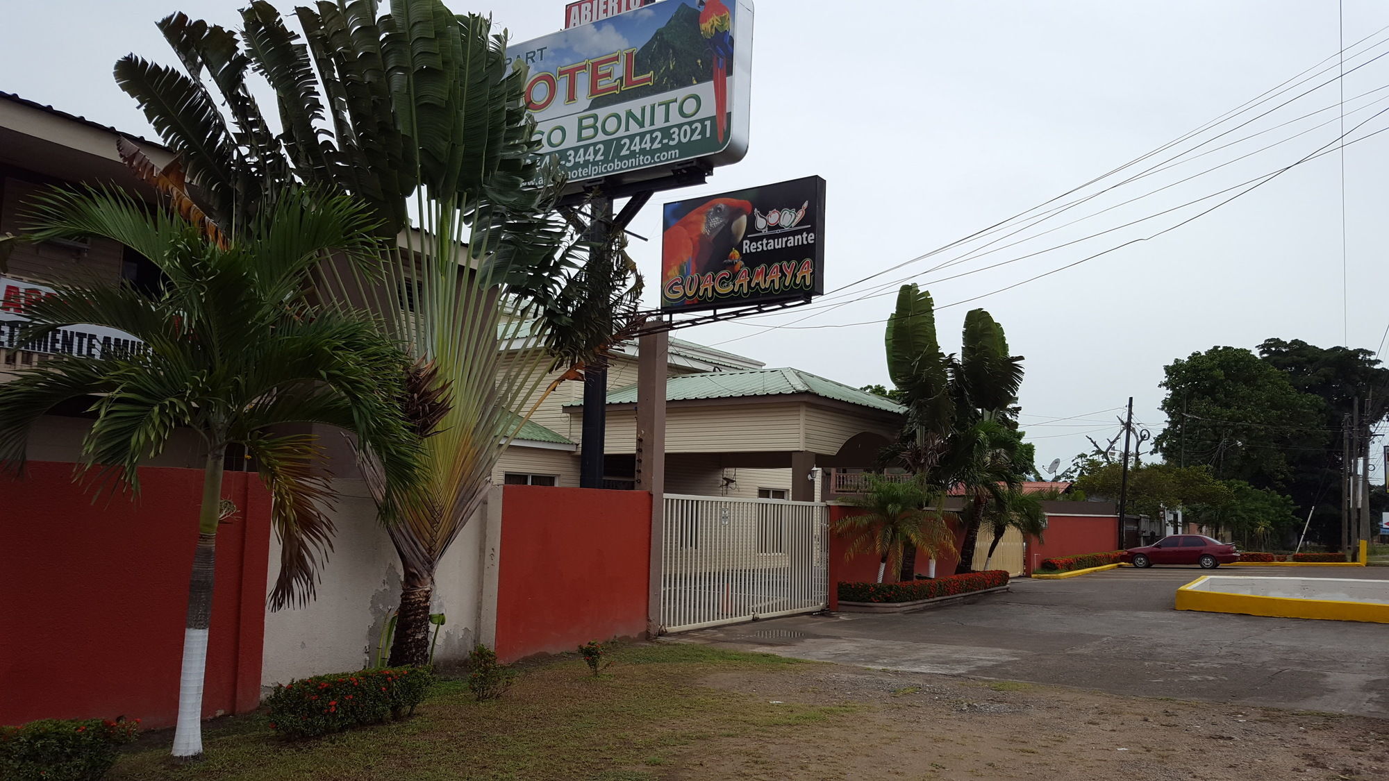 Apart Hotel Pico Bonito La Ceiba Eksteriør bilde